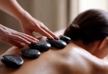 Masaje de piedras calientes en Salamanca